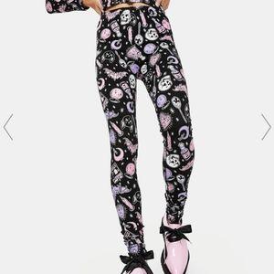 Twisted Magic Printed Leggings